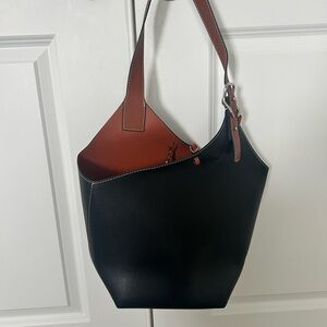 MDBM Maison de Beauté Marseilles Cholet Two Tone Tote/Bucket Bag & Zipper Pouch